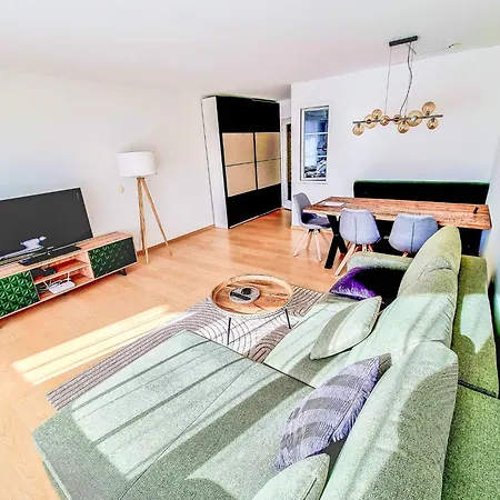 Quadra Apt- 222 By Interhome Διαμέρισμα